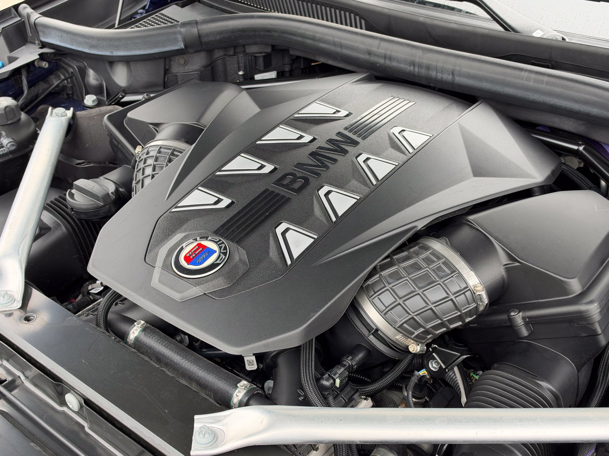 Used 2025 BMW ALPINA XB7 AWD/4WD image 57
