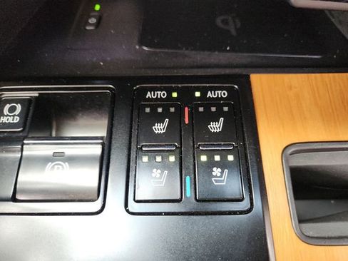 Certified 2022 Lexus RX 350 FWD w/ Premium Package image 25