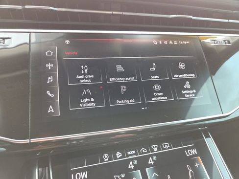 Used 2021 Audi Q8 Prestige w/ Prestige Package AWD/4WD image 14