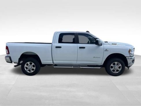 Used 2024 RAM 2500 Big Horn w/ Off Road Package AWD/4WD image 6