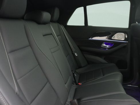 New 2026 Mercedes-Benz GLE 450 4MATIC Coupe image 8