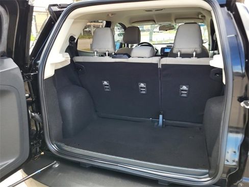Used 2021 Ford EcoSport S image 18