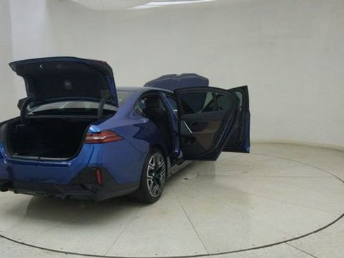 Used 2026 BMW 530i image 76