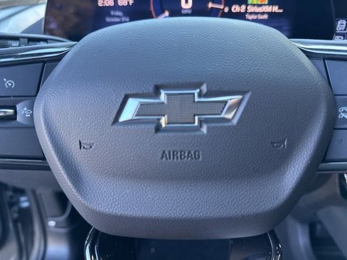 Used 2024 Chevrolet Equinox EV RS image 14