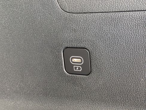 New 2026 Kia Sorento LX FWD image 15