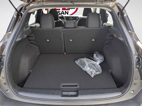 New 2026 Nissan Kicks SV w/ Cold Weather Package FWD image 26
