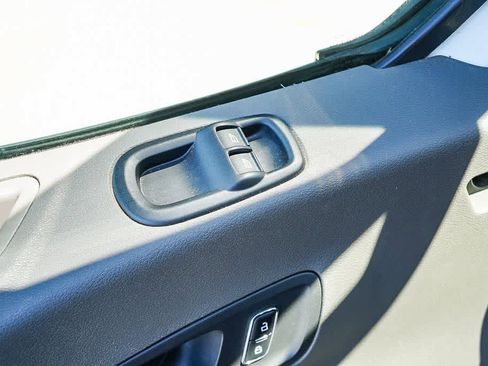 Used 2024 Ford Transit 350 XLT image 18