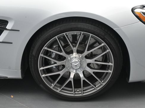 Used 2019 Mercedes-Benz SL 63 AMG image 15
