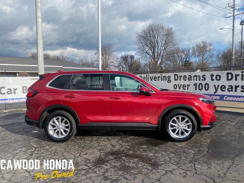Used 2023 Honda CR-V EX image 2