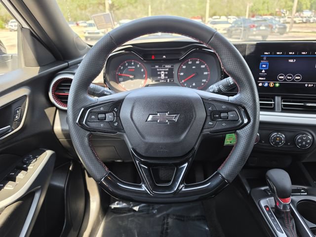 Used 2024 Chevrolet Trax RS w/ Driver Confidence Package FWD image 16