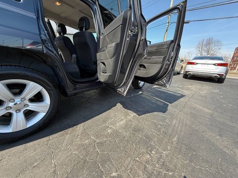 Used 2014 Jeep Patriot Sport w/ Power Value Group image 9