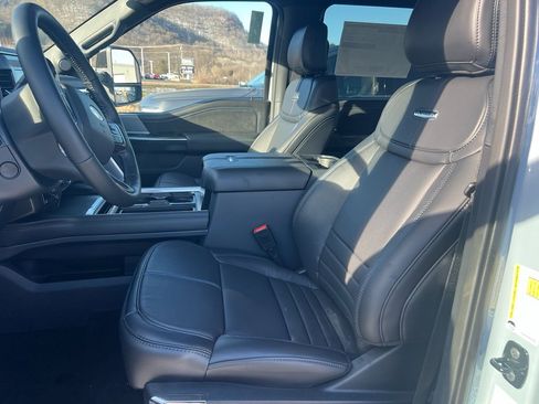 New 2026 Ford F350 Platinum AWD/4WD image 4