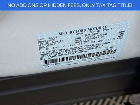 New 2025 Ford Explorer Active w/ Active Comfort Package image 33