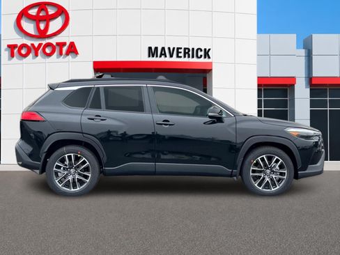 New 2026 Toyota Corolla Cross XLE FWD image 5