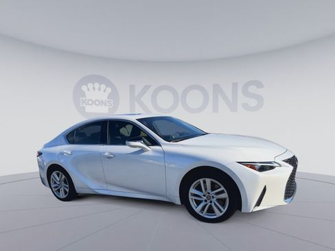 Used 2021 Lexus IS 300 AWD w/ Comfort Package image 4