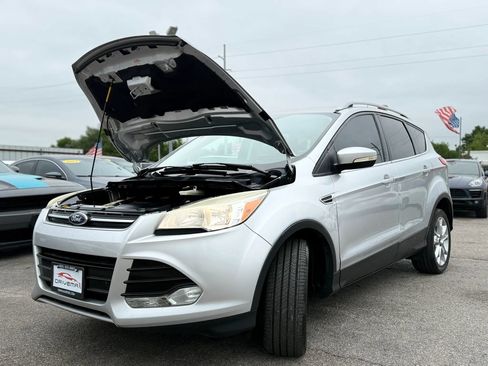 Used 2014 Ford Escape Titanium FWD image 14