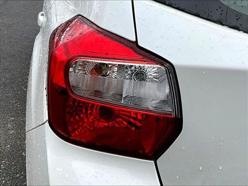 Used 2016 Subaru Impreza 2.0i AWD/4WD image 27