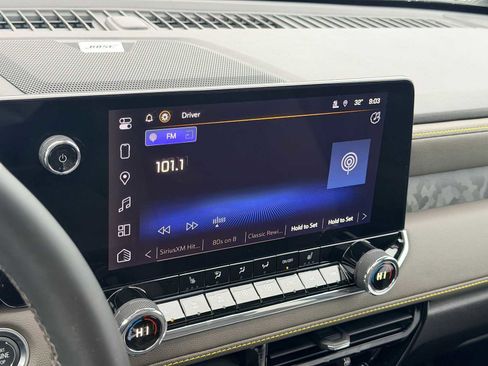 Used 2024 Chevrolet Colorado ZR2 w/ Technology Package image 29