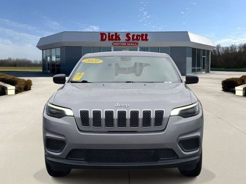 Used 2021 Jeep Cherokee Sport w/ Popular Appearance Group image 2