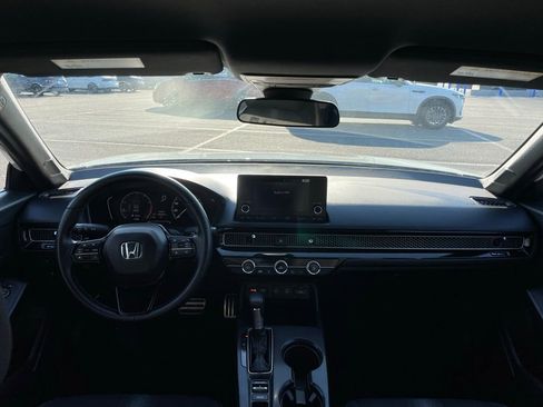 Certified 2025 Honda Civic Sport image 10