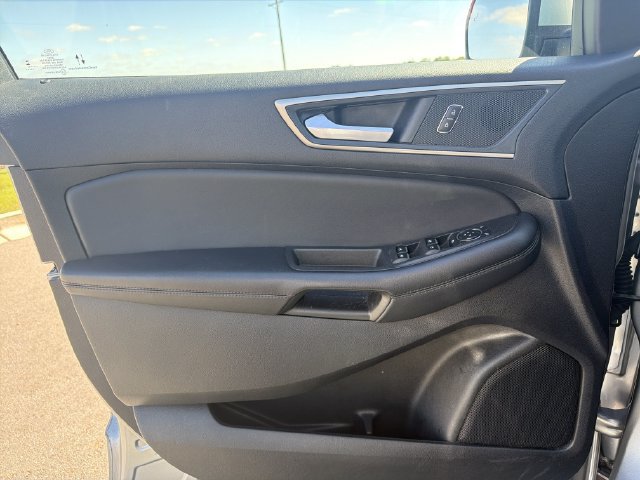 Used 2024 Ford Edge SEL AWD/4WD image 38