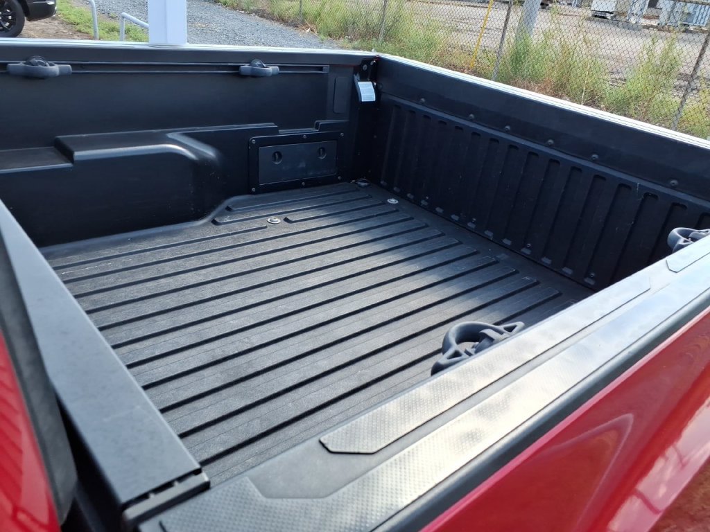 Used 2021 Toyota Tacoma SR w/ SR Convenience Package RWD image 19