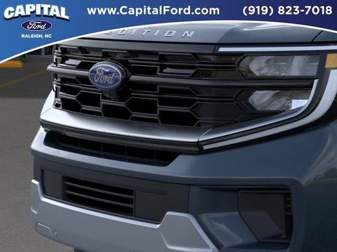 New 2026 Ford Expedition Max Platinum w/ Platinum Ultimate Package AWD/4WD image 17