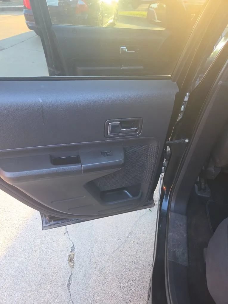 Used 2008 Ford Edge SEL FWD image 17