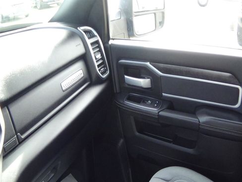 Certified 2024 RAM 2500 Big Horn w/ Bed Utility Group image 33