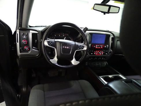 Used 2015 GMC Sierra 1500 SLE w/ SLE Value Package AWD/4WD image 5