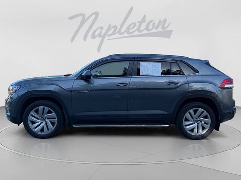 Used 2021 Volkswagen Atlas Cross Sport SE w/ Panoramic Sunroof Package AWD/4WD image 4