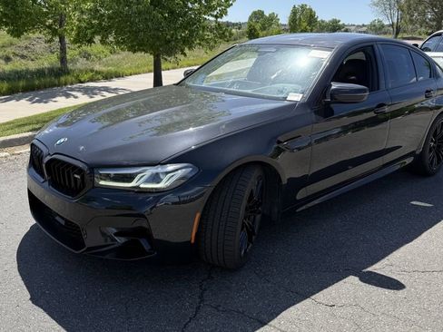 Used 2022 BMW M5 w/ Executive Package AWD/4WD image 2