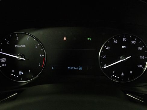 Certified 2023 Buick Envision Preferred w/ Sport Touring Package image 29