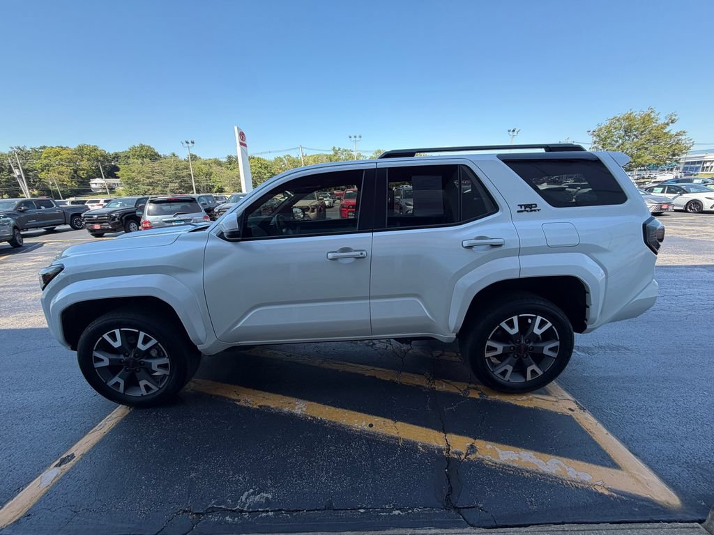 Used 2025 Toyota 4Runner TRD Sport AWD/4WD image 11