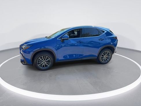Used 2025 Lexus NX 250 FWD w/ Accessory Package (K3) image 4