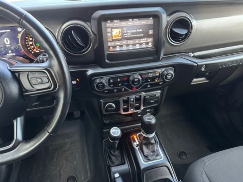 Used 2023 Jeep Wrangler Unlimited Sport AWD/4WD image 56
