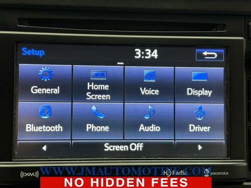 Used 2017 Toyota Tacoma SR5 image 25