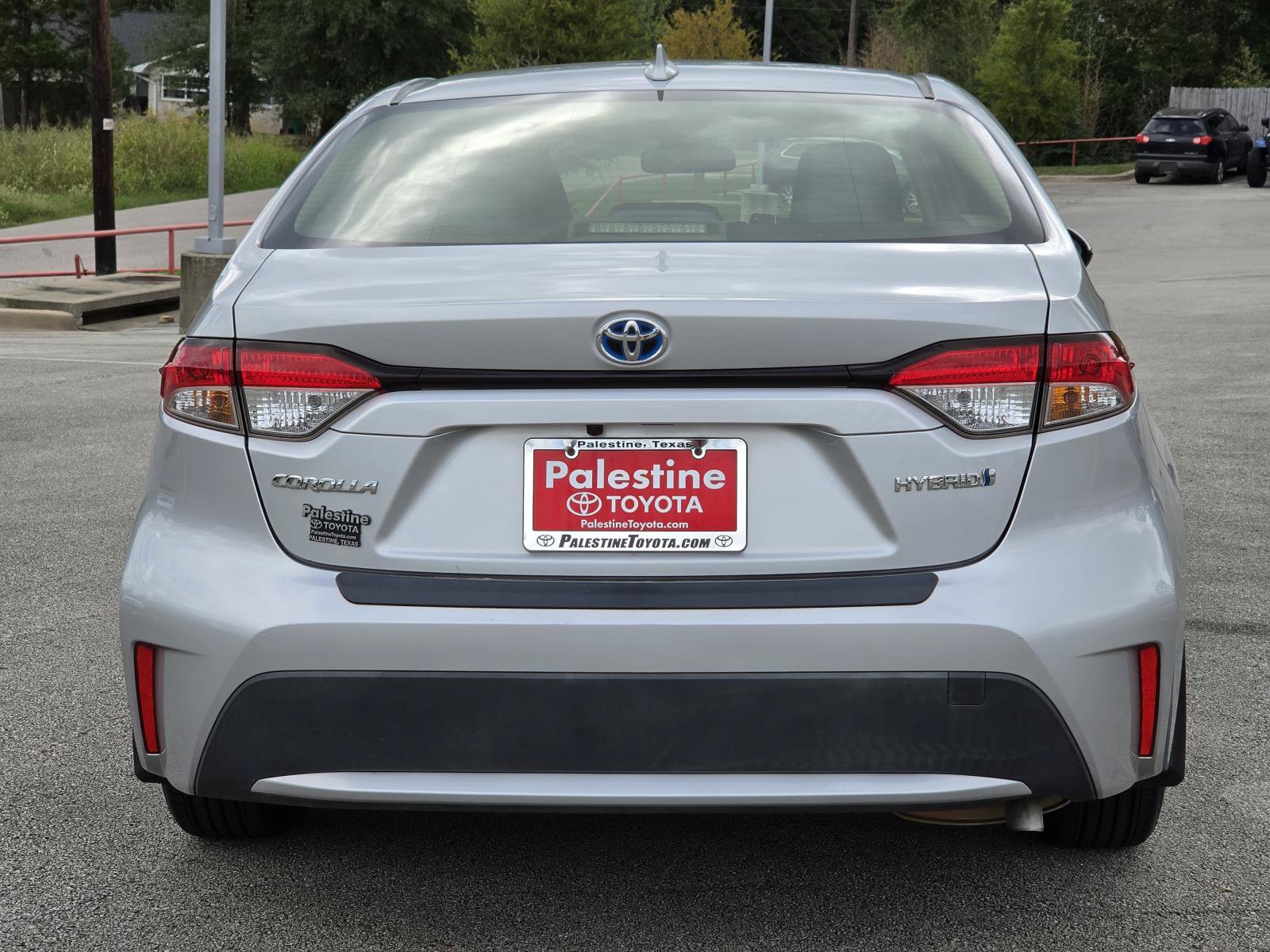 Used 2020 Toyota Corolla LE FWD image 5