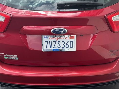 Used 2016 Ford C-MAX Energi SEL w/ Equipment Group 302A FWD image 8