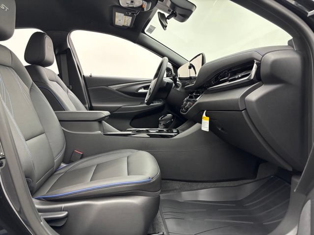 New 2026 Buick Envista Sport Touring w/ Convenience I Package FWD image 30