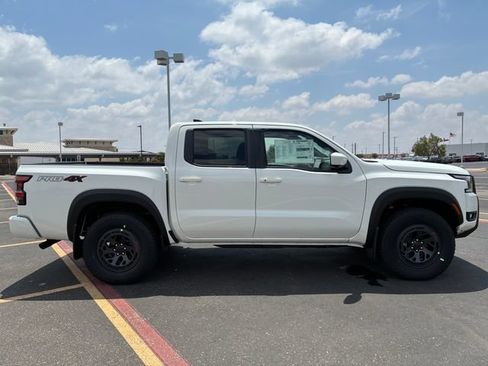 New 2026 Nissan Frontier PRO-4X w/ Pro Premium Package AWD/4WD image 7