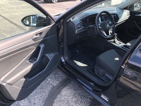 Used 2024 Volkswagen Jetta S image 11