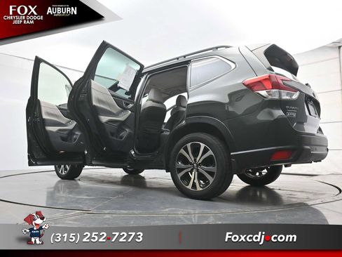 Used 2023 Subaru Forester Limited image 35