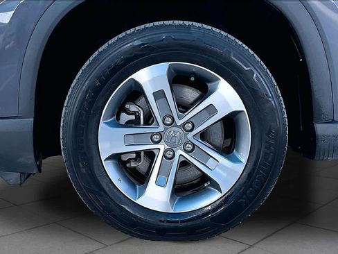 Used 2024 Honda Pilot EX-L image 9