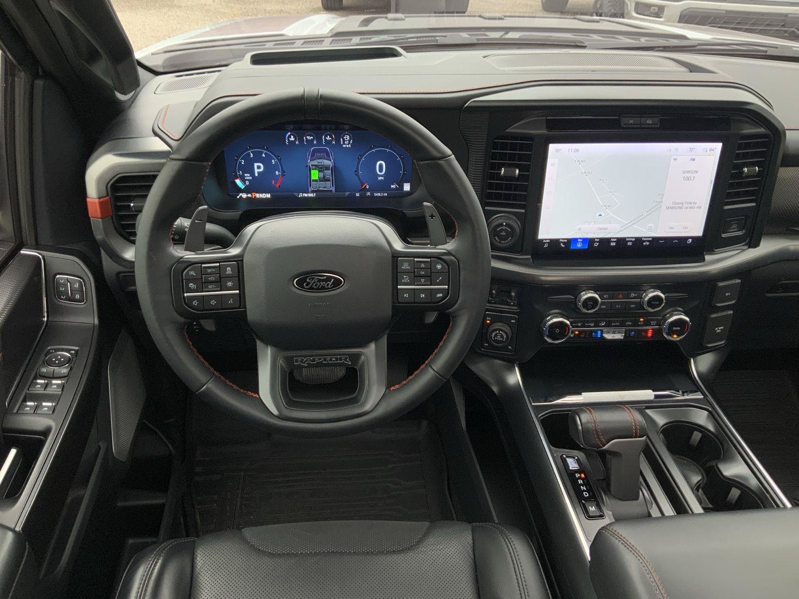 Used 2025 Ford F150 Raptor AWD/4WD image 31