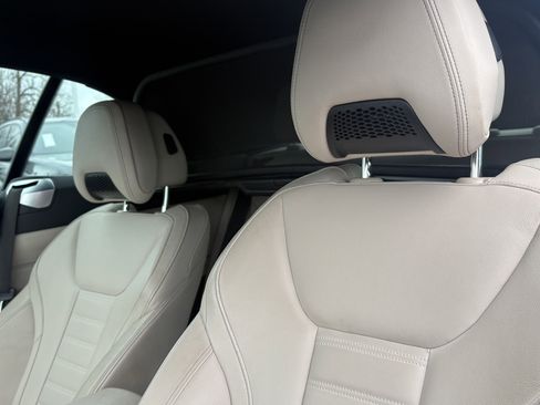 Used 2022 BMW 440i xDrive Convertible w/ Premium Package image 18