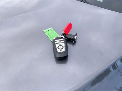 Used 2024 Lincoln Corsair Grand Touring w/ Equipment Group 301A AWD/4WD image 13