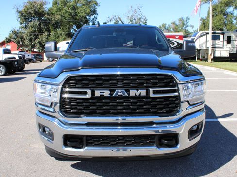 Used 2024 RAM 2500 Big Horn image 2