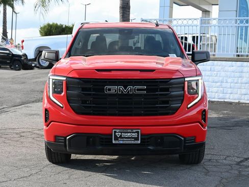 Used 2024 GMC Sierra 1500 Pro w/ Graphite Edition AWD/4WD image 3