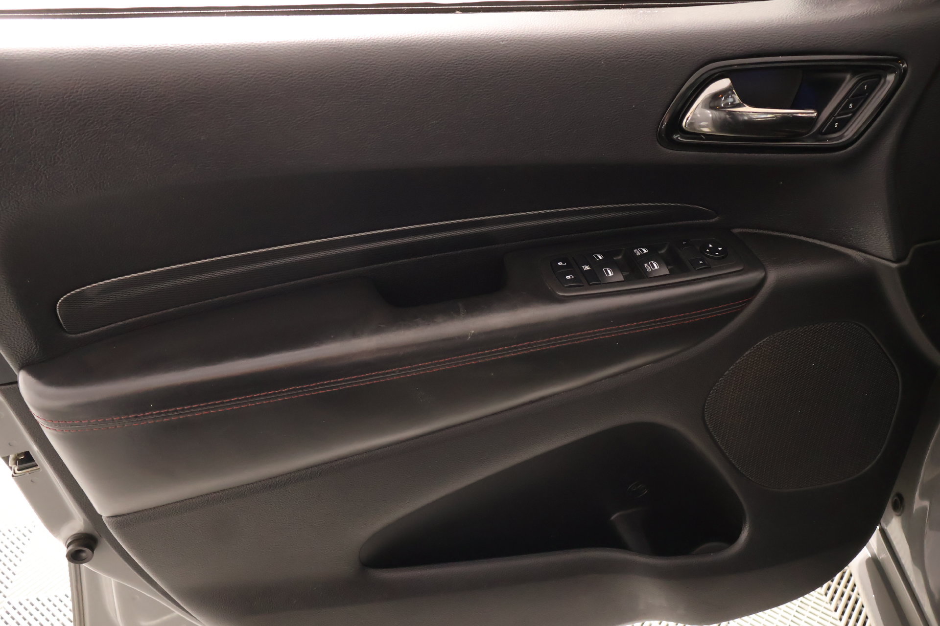 Used 2022 Dodge Durango R/T RWD image 18